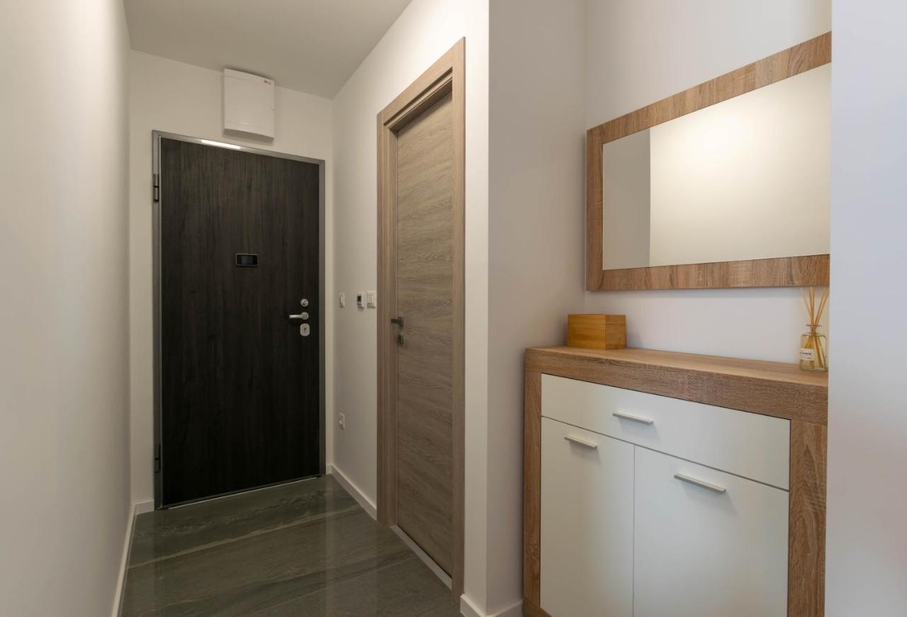 Empress Apartment Split Extérieur photo